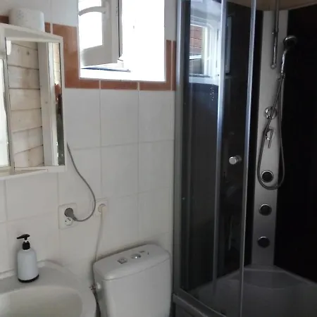 Rekreacni / Tiny House شقة *